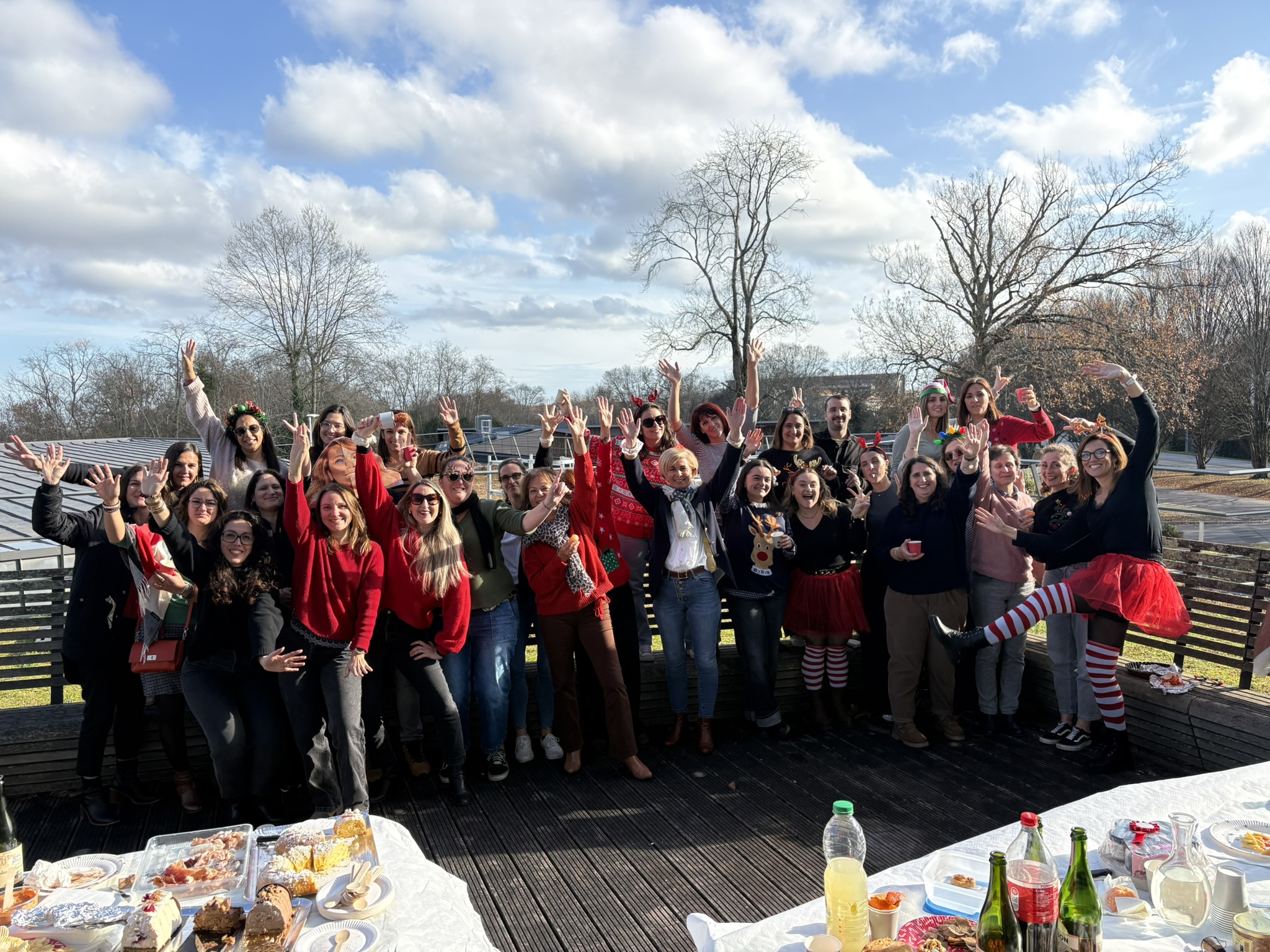 Cette année encore, la magie de Noël a soufflé sur L'OFFICE64 de l'Habitat !