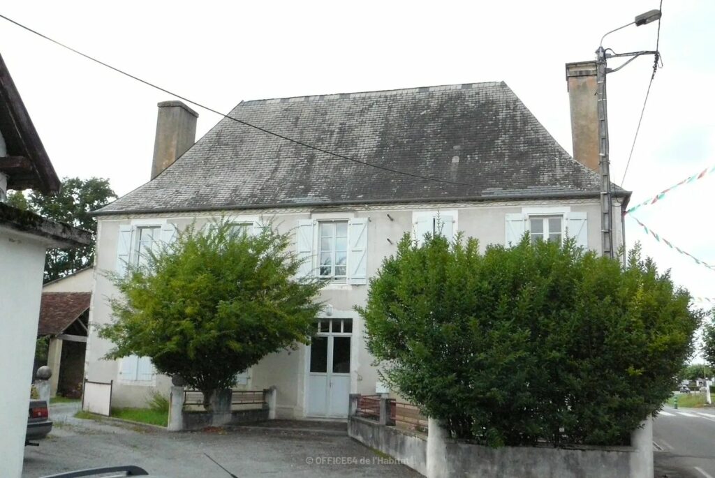 DE LA MAIRIE
