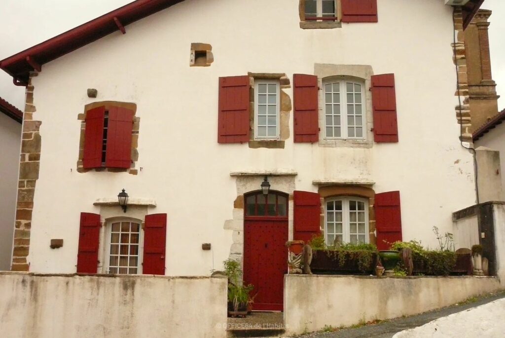 ANCIEN PRESBYTERE